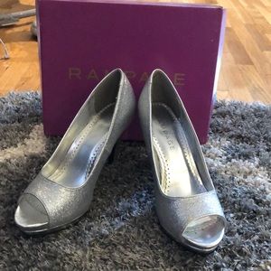 Silver Glitter high heels size 8.5 (New)